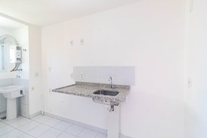 Apartamento com 36m², 1 dormitório no bairro Humaitá em Porto Alegre para Alugar