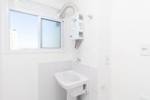 Apartamento com 36m², 1 dormitório no bairro Humaitá em Porto Alegre para Alugar