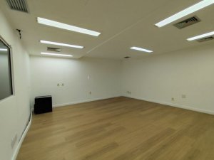 Loja com 97m² no bairro Moinhos de Vento em Porto Alegre para Alugar