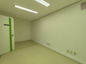 Loja com 97m² no bairro Moinhos de Vento em Porto Alegre para Alugar