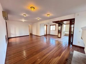 Apartamento com 192m², 3 dormitórios no bairro Bela Vista em Porto Alegre para Alugar