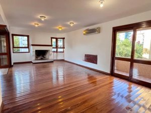 Apartamento com 192m², 3 dormitórios no bairro Bela Vista em Porto Alegre para Alugar