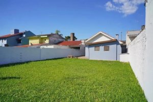 Casa com 82m², 3 dormitórios no bairro Passo das Pedras em Porto Alegre para Alugar