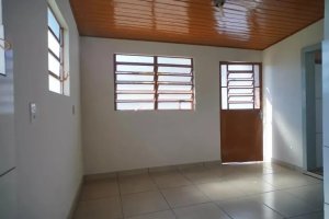 Casa com 82m², 3 dormitórios no bairro Passo das Pedras em Porto Alegre para Alugar