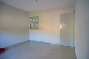 Casa com 82m², 3 dormitórios no bairro Passo das Pedras em Porto Alegre para Alugar