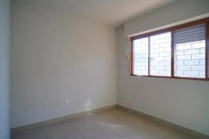Casa com 82m², 3 dormitórios no bairro Passo das Pedras em Porto Alegre para Alugar