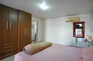 Casa com 220m², 3 dormitórios no bairro Parque Santa Fé em Porto Alegre para Alugar