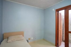 Casa com 220m², 3 dormitórios no bairro Parque Santa Fé em Porto Alegre para Alugar