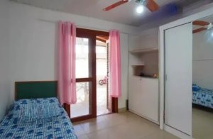 Casa com 220m², 3 dormitórios no bairro Parque Santa Fé em Porto Alegre para Alugar