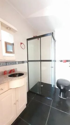 Apartamento com 123m², 3 dormitórios no bairro Moinhos de Vento em Porto Alegre para Alugar