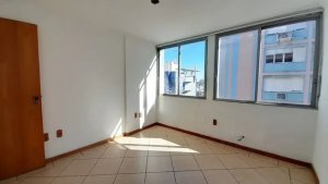 Apartamento com 123m², 3 dormitórios no bairro Moinhos de Vento em Porto Alegre para Alugar