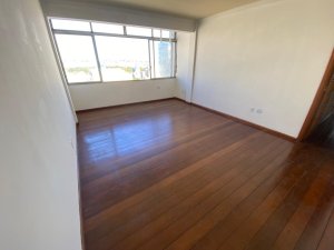 Apartamento com 123m², 3 dormitórios no bairro Moinhos de Vento em Porto Alegre para Alugar