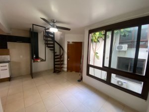Apartamento com 59m², 1 dormitório no bairro Auxiliadora em Porto Alegre para Alugar