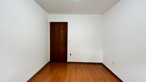 Apartamento com 110m², 3 dormitórios no bairro Passo da Areia em Porto Alegre para Alugar