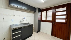 Apartamento com 110m², 3 dormitórios no bairro Passo da Areia em Porto Alegre para Alugar