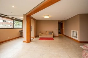 Apartamento com 154m², 3 dormitórios no bairro Petrópolis em Porto Alegre para Alugar