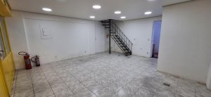 Loja com 45m² no bairro Auxiliadora em Porto Alegre para Alugar