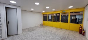 Loja com 45m² no bairro Auxiliadora em Porto Alegre para Alugar