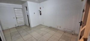 Loja com 45m² no bairro Auxiliadora em Porto Alegre para Alugar