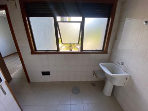 Apartamento com 209m², 3 dormitórios no bairro Chácara das Pedras em Porto Alegre para Alugar