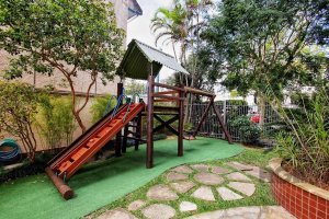 Apartamento com 90m², 2 dormitórios no bairro Petrópolis em Porto Alegre para Alugar