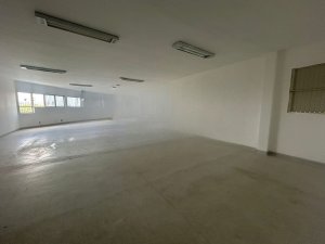 Sala Comercial com 162m² no bairro Jardim Floresta em Porto Alegre para Alugar