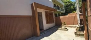 Casa com 159m², 2 dormitórios no bairro Rio Branco em Porto Alegre para Alugar