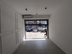 Loja com 35m² no bairro Moinhos de Vento em Porto Alegre para Alugar