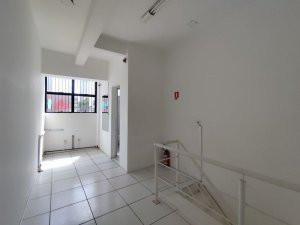 Loja com 35m² no bairro Moinhos de Vento em Porto Alegre para Alugar