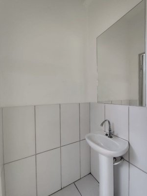 Loja com 35m² no bairro Moinhos de Vento em Porto Alegre para Alugar
