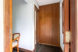 Casa com 450m², 4 dormitórios no bairro Cristal em Porto Alegre para Alugar