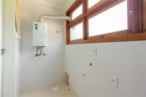 Apartamento com 95m², 3 dormitórios no bairro Chácara das Pedras em Porto Alegre para Alugar