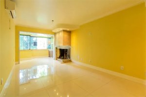 Apartamento com 95m², 3 dormitórios no bairro Chácara das Pedras em Porto Alegre para Alugar