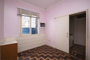 Casa com 240m², 4 dormitórios no bairro Petrópolis em Porto Alegre para Alugar