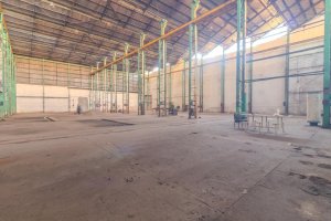 Depósito com 2.100m² no bairro Floresta em Porto Alegre para Alugar