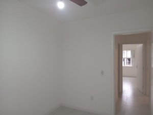 Apartamento com 75m², 2 dormitórios no bairro Petrópolis em Porto Alegre para Alugar