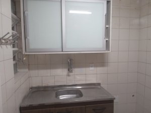 Apartamento com 75m², 2 dormitórios no bairro Petrópolis em Porto Alegre para Alugar