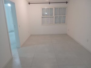 Apartamento com 75m², 2 dormitórios no bairro Petrópolis em Porto Alegre para Alugar