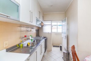 Apartamento com 75m², 2 dormitórios no bairro Petrópolis em Porto Alegre para Alugar