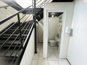 Prédio Comercial no bairro Navegantes em Porto Alegre para Alugar