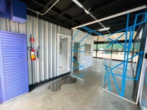Prédio Comercial no bairro Navegantes em Porto Alegre para Alugar