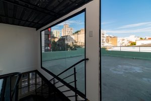 Prédio Comercial com 215m² no bairro Centro Histórico em Porto Alegre para Alugar
