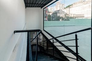 Prédio Comercial com 215m² no bairro Centro Histórico em Porto Alegre para Alugar
