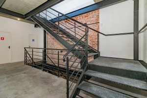 Prédio Comercial com 215m² no bairro Centro Histórico em Porto Alegre para Alugar