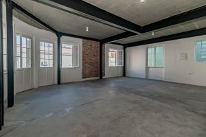 Prédio Comercial com 215m² no bairro Centro Histórico em Porto Alegre para Alugar