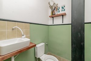 Prédio Comercial com 215m² no bairro Centro Histórico em Porto Alegre para Alugar