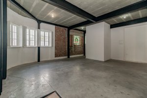 Prédio Comercial com 215m² no bairro Centro Histórico em Porto Alegre para Alugar