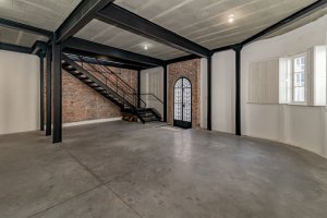 Prédio Comercial com 215m² no bairro Centro Histórico em Porto Alegre para Alugar