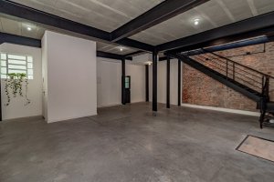 Prédio Comercial com 215m² no bairro Centro Histórico em Porto Alegre para Alugar