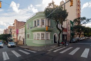 Prédio Comercial com 215m² no bairro Centro Histórico em Porto Alegre para Alugar